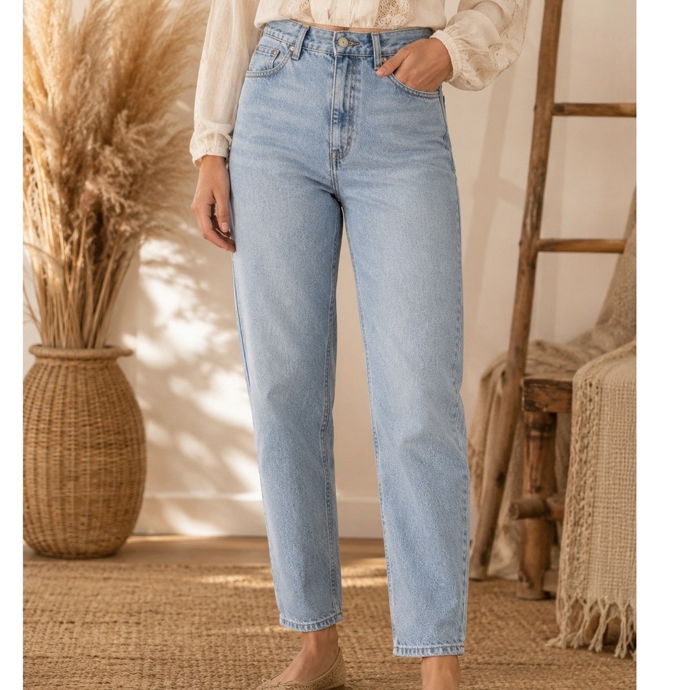 Levis 550 Relaxed Fit Tapered Leg Jeans Light Wash Blue High Rise Womens 12 MIS